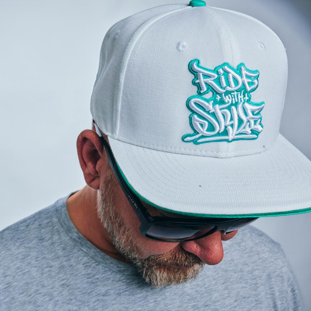 4moto "Ride with Style" Snapback Cap WHITE