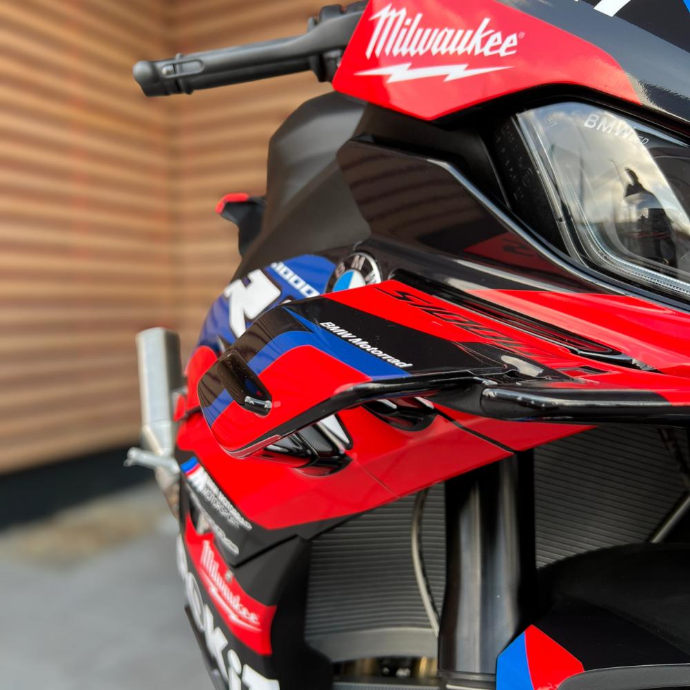 BMW S1000RR (23-24) "RACE-M Black Design" Dekor Stickerkit