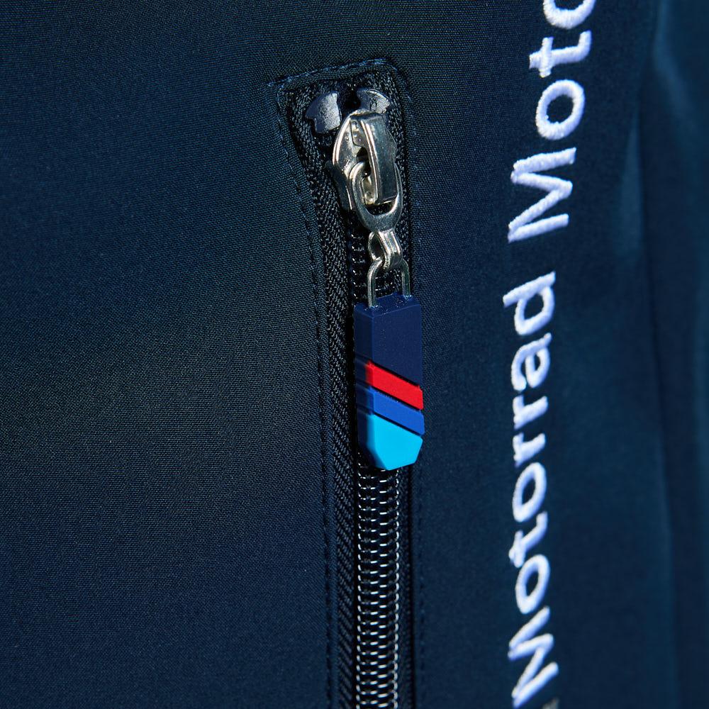 BMW Motorsport TAS Racing SYNETIQ Softshell Jacket – Offizielles Team Merchandise