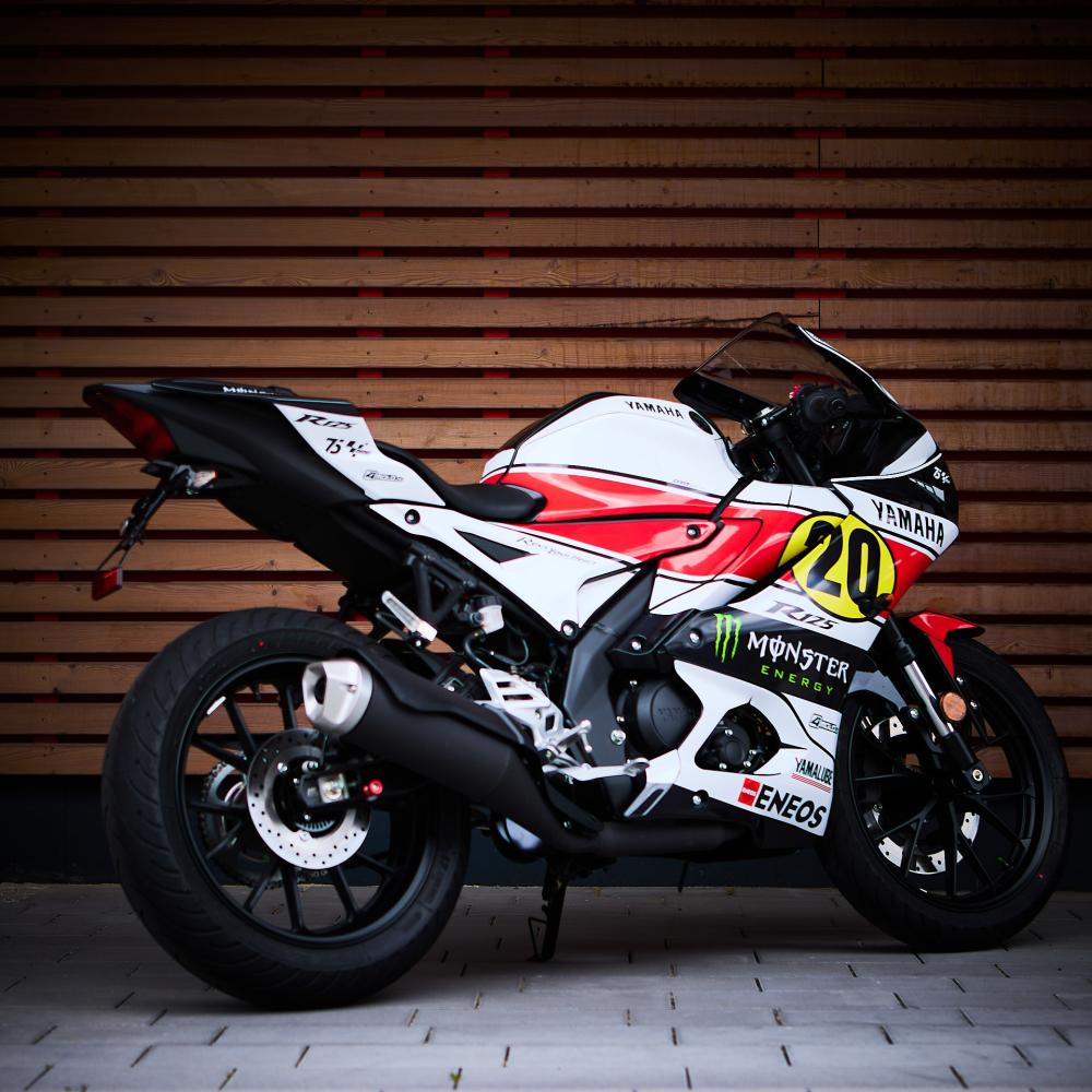 YAMAHA R125 (23-_) "SILVERSTONE 2024" Dekor Stickerkit