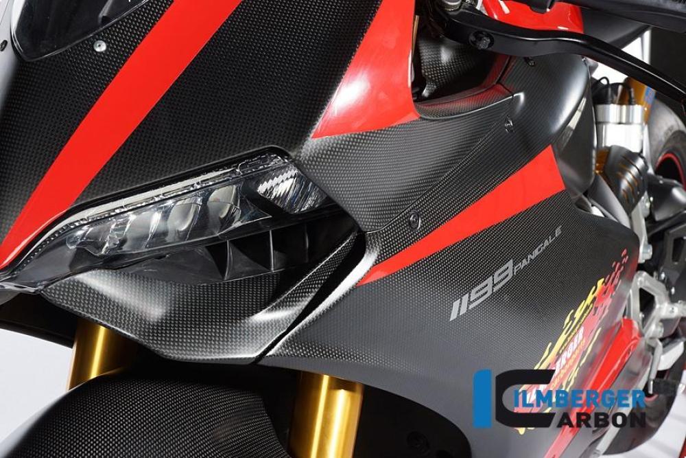 Verkleidungsoberteil Straße Carbon