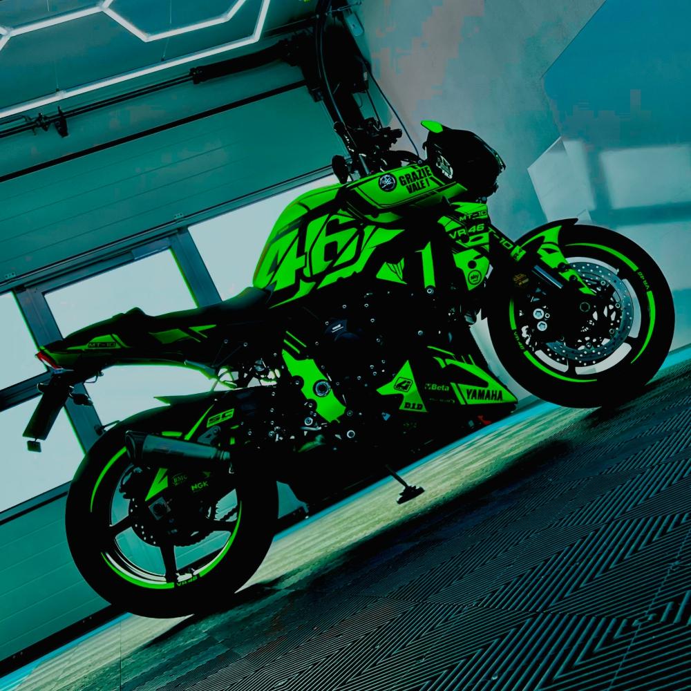 YAMAHA MT-10 2022- "GRAZIE VALE" Graphics Fluoyellow