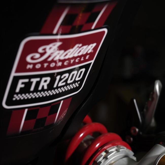 Indian FTR 1200 Dekor WineRED Indian FTR 1200 Dekor WineRED