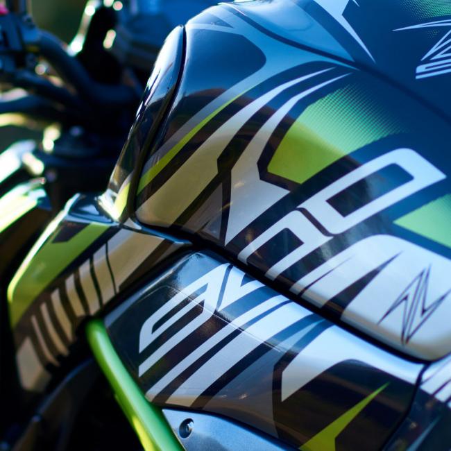 Kawasaki Z900 "ZTYLE - Metallic Grün" 20-24 Motorcycle Dekor Graphics Kawasaki Z900 "ZTYLE - Metallic Grün" 20-24 Motorcycle Dekor Graphics