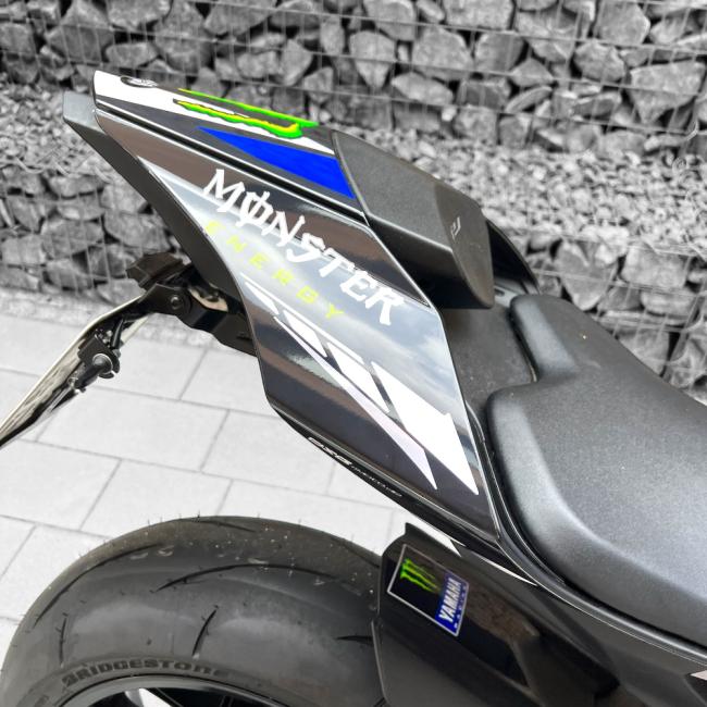YAMAHA R1 (RN65) 20-24 "Monster Camou" Dekor Stickerkit