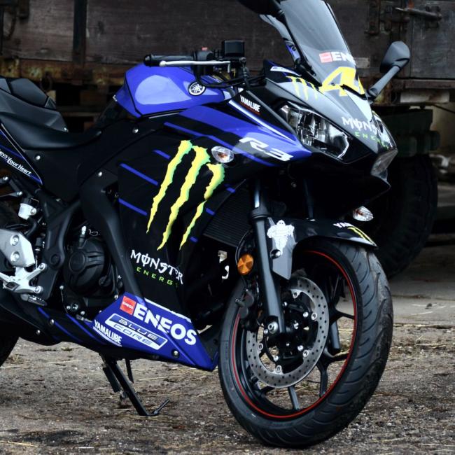 YAMAHA YZF R3 (15-18) "Rossi Replica Monster Energy 2019" Dekor Stickerkit YAMAHA YZF R3 (15-18) "Rossi Replica Monster Energy 2019" Dekor Stickerkit
