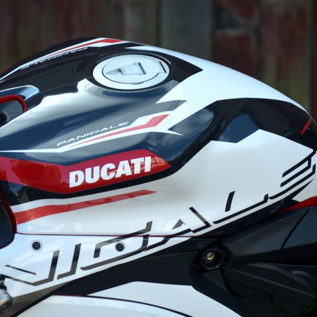 DUCATI Panigale V2 (21-24) 4moto-DSG Folien Dekor DUCATI Panigale V2 (21-24) 4moto-DSG Folien Dekor