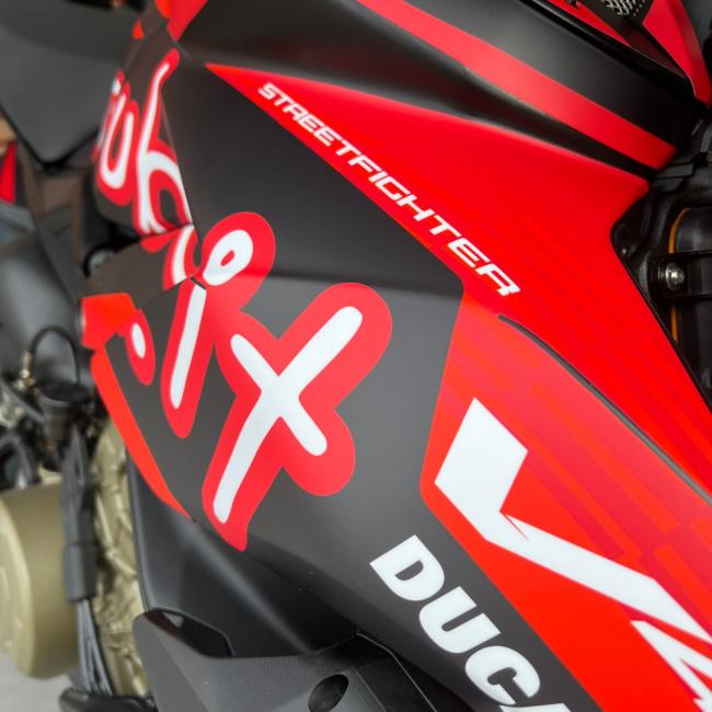 DUCATI Streetfighter V4 (20-22) "SBK-Replica" Bikewrap Graphics DUCATI Streetfighter V4 (20-22) "SBK-Replica" Bikewrap Graphics