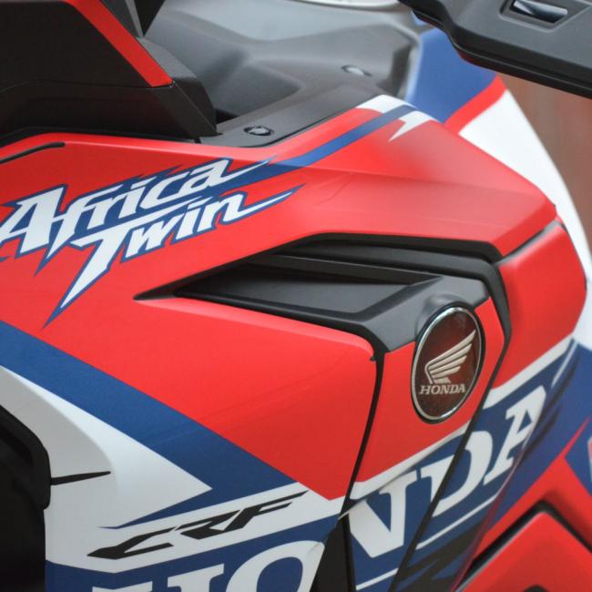 HONDA AfricaTwin CRF1100 Bj 20- Dekor Aufkleber Rot HONDA AfricaTwin CRF1100 Bj 20- Dekor Aufkleber Rot