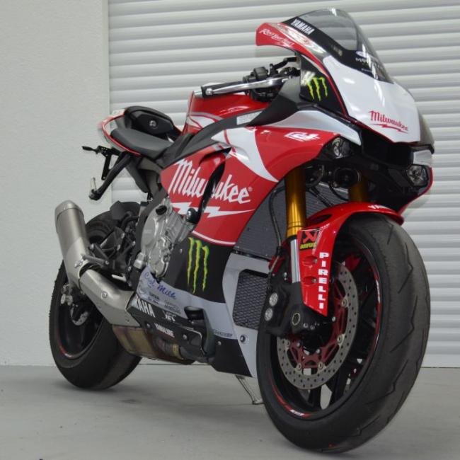 Milwaukee store yamaha r1