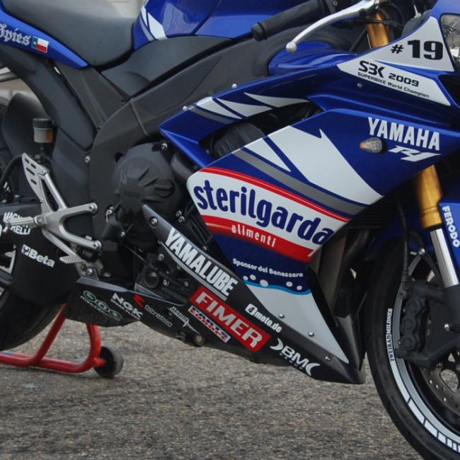 YAMAHA R1 (RN19) 07-08 Ben Spies "Sterilgarda Replica" Dekor Stickerkit