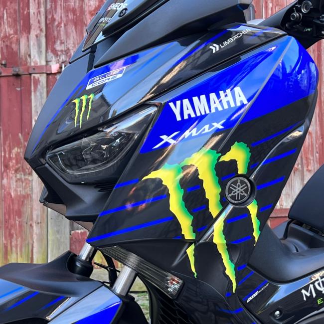 YAMAHA Xmax (17-22) "RACE Replica" Graphics